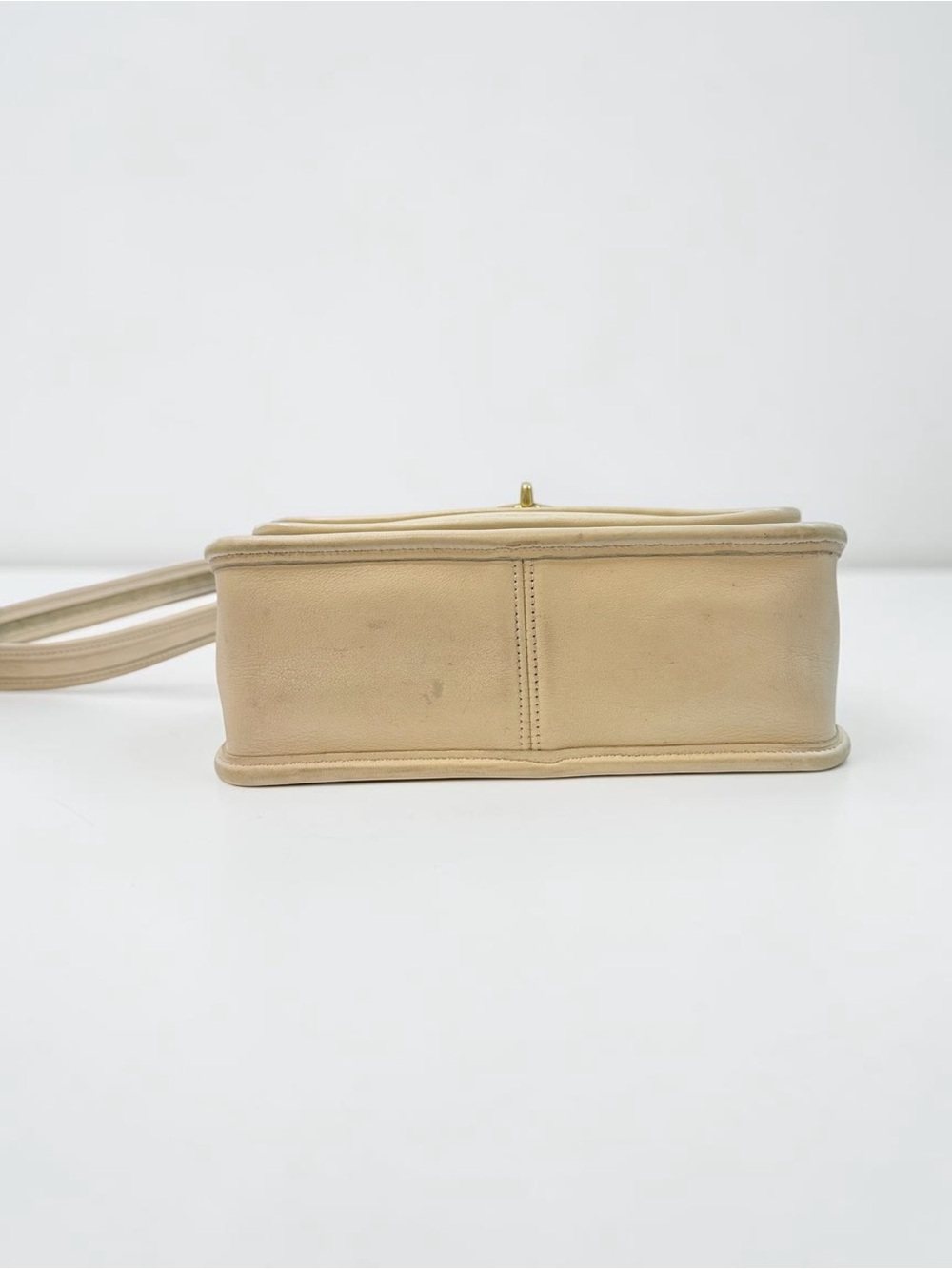 ✅Sold ✅Vintage Coach Rambler Legacy Bag 9061 Bone Purse - Picture 9 of 12